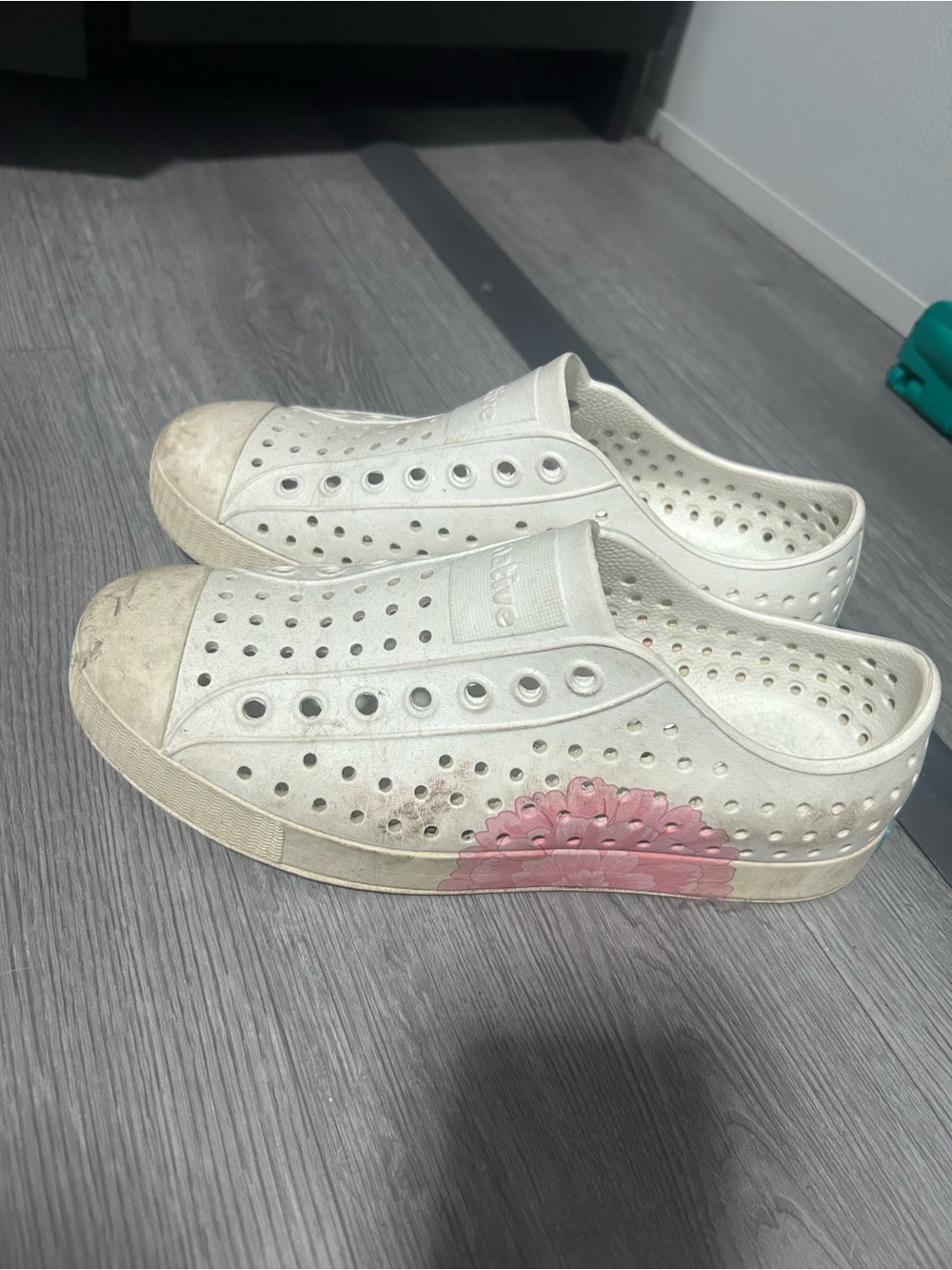 Native Kids Slip-On Sneakers in White with Pink Floral Accent